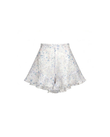 Audrie, milky chiffon ruffled shorts with a floral print