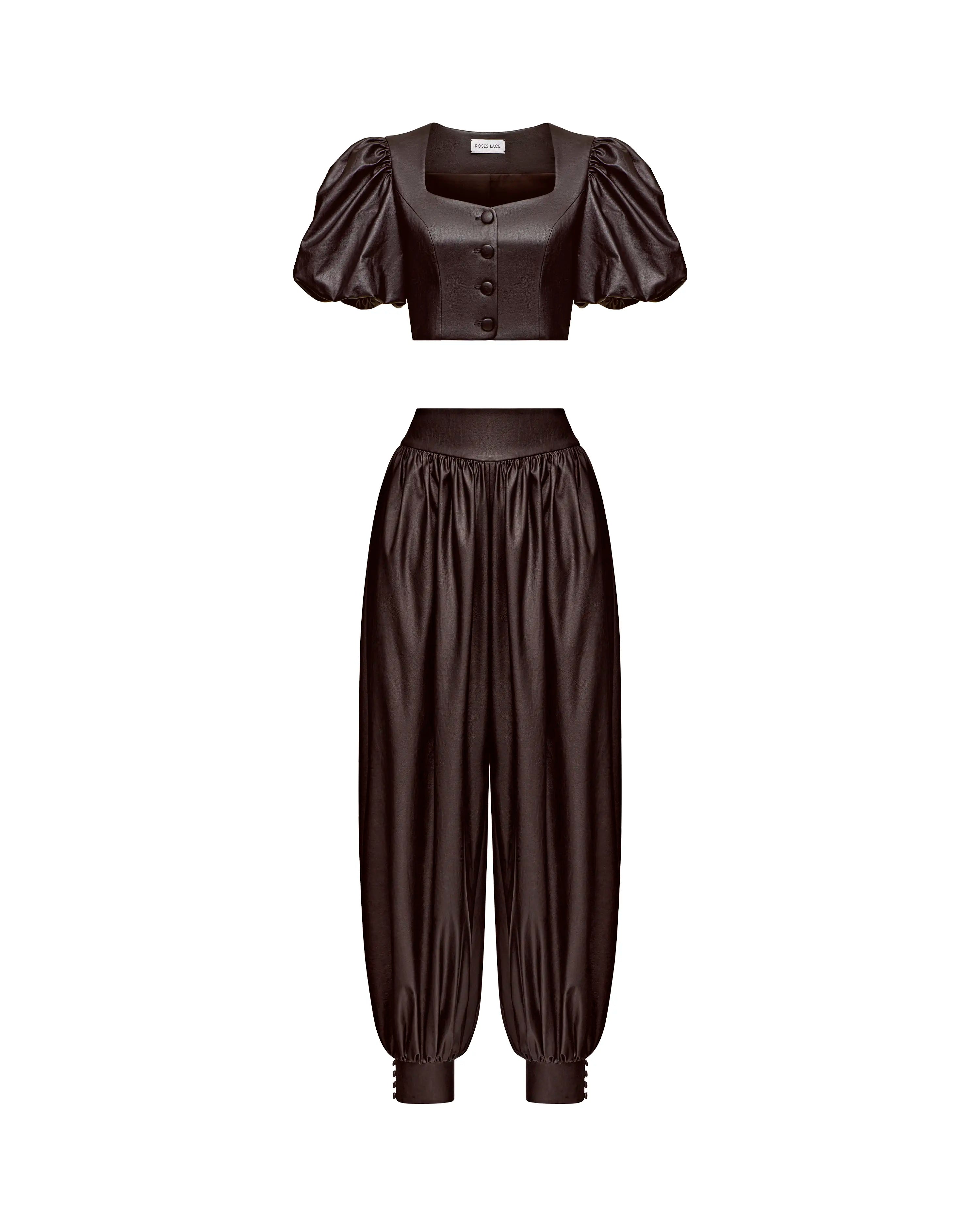 Chanelle-Evie, top and trousers made of chocolate eco-leather