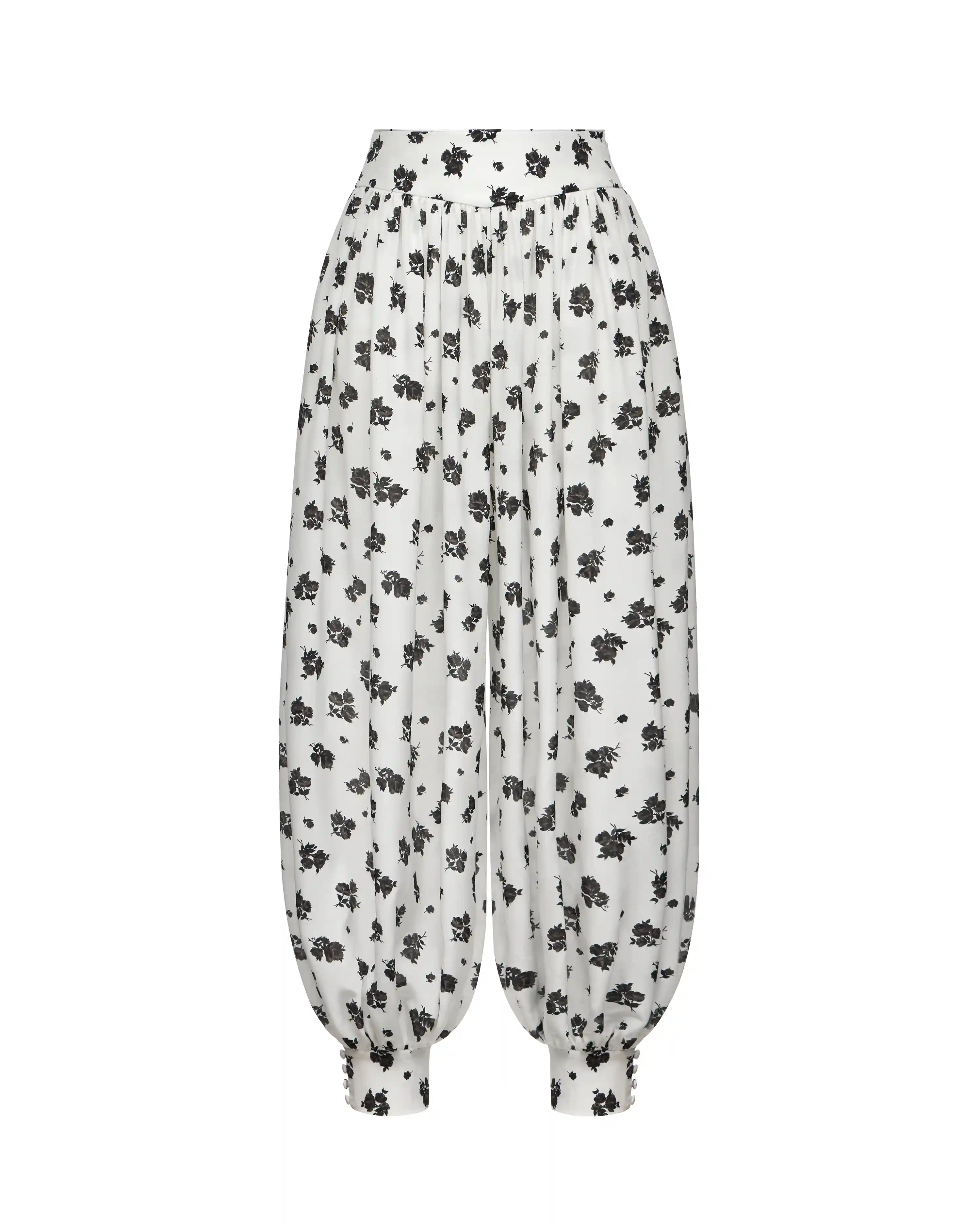 Evie, pants made of ivory crepe de chine with floral print