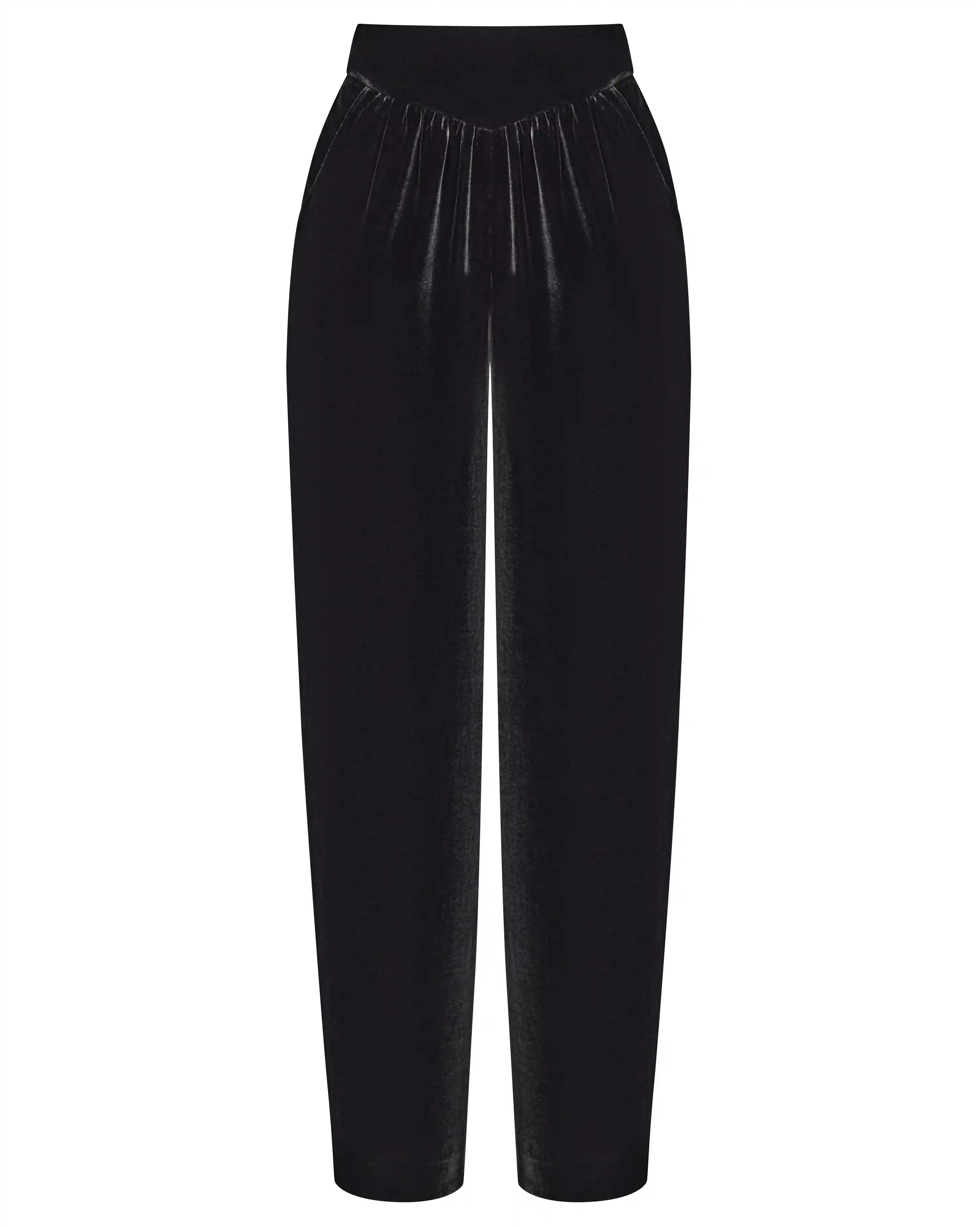 Naomi, pants made of black velvet