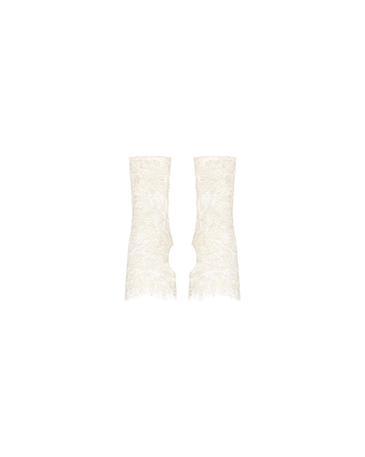 Liza, ivory lace mittens