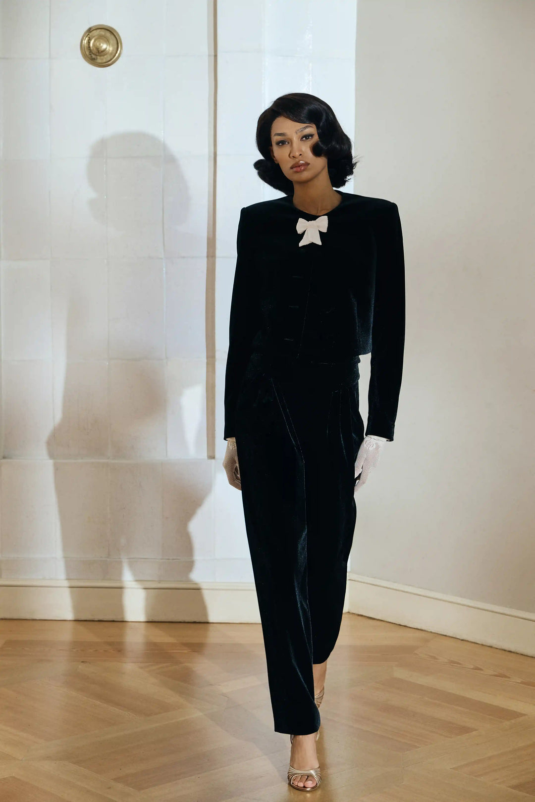 Naomi, trousers made of black lace