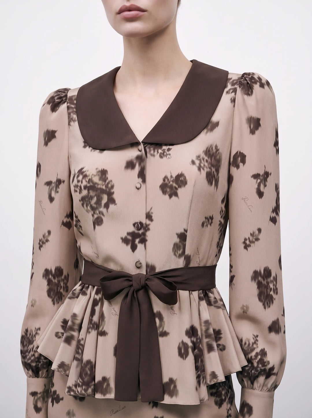 Rosetta, beige crepe de chine blouse with chocolate flowers