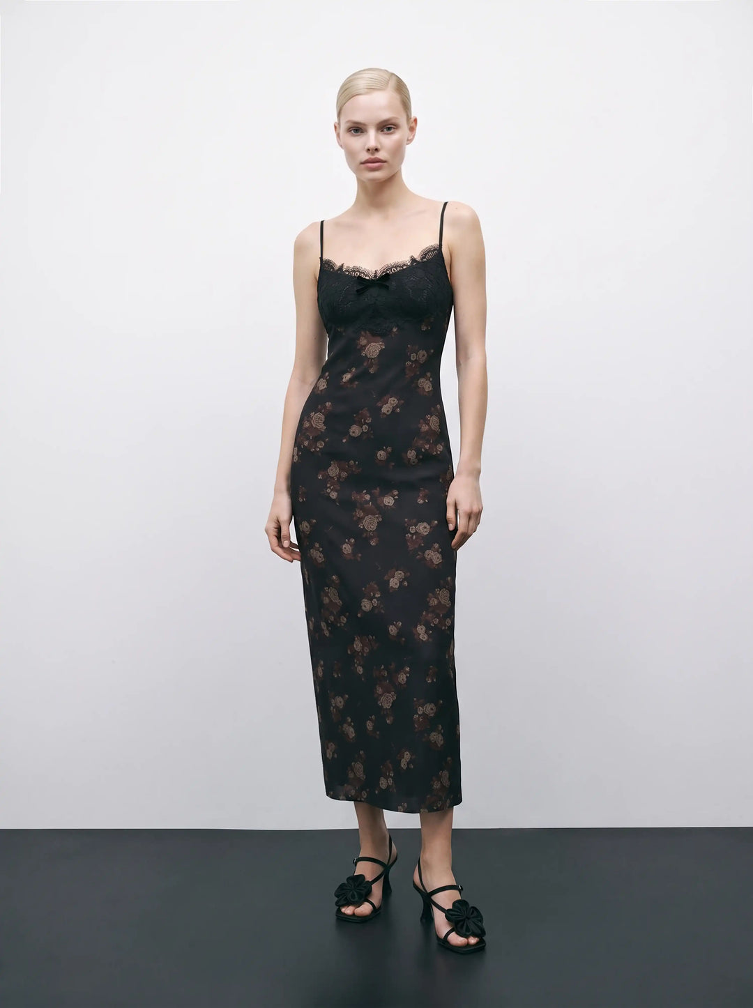 Andreana midi, black crepe de chine midi dress with floral print