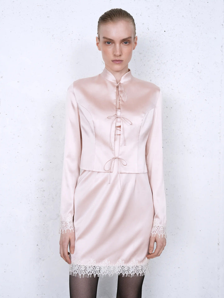 Chona, jacket in powder pink satin with lace trim
