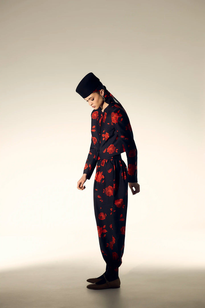 Evie, black batiste trousers with a floral print