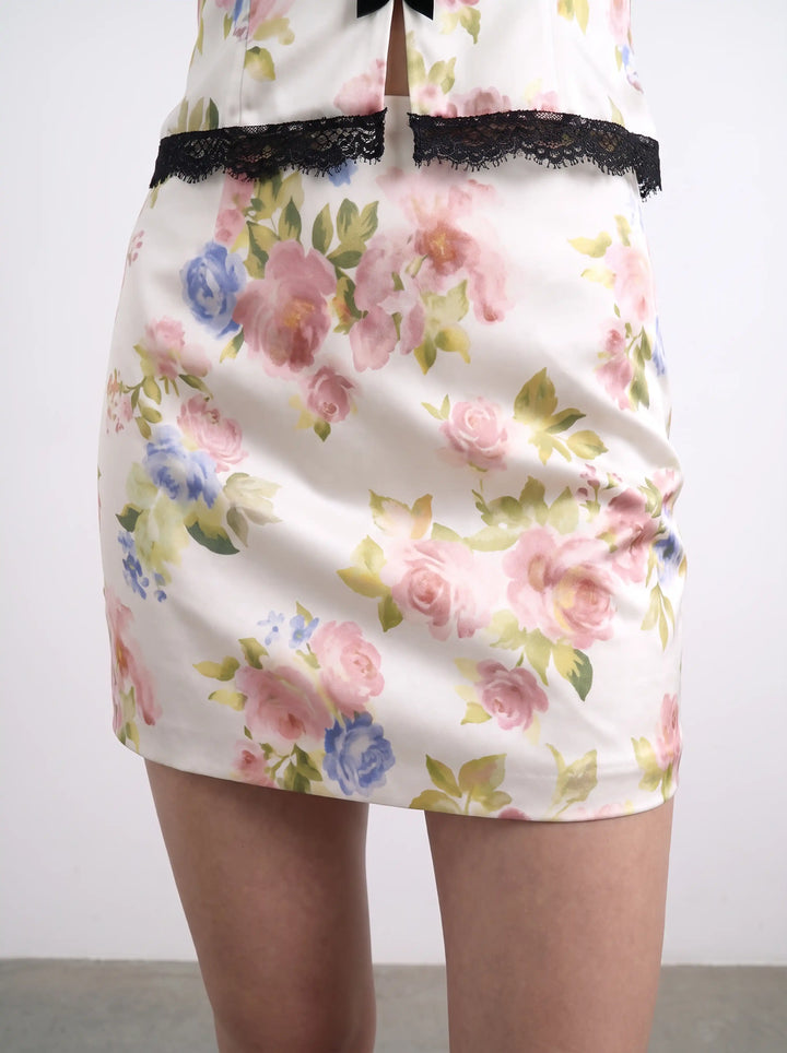 Mona mini, ivory satin mini skirt with floral print