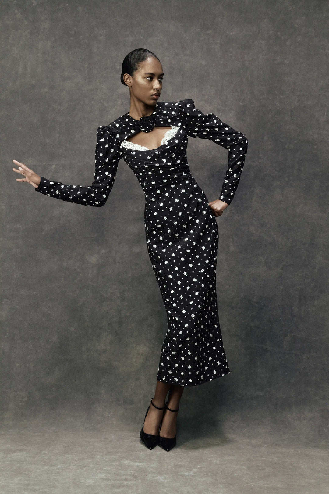 Macel midi, dress made of black crepe de chine with small floral print
