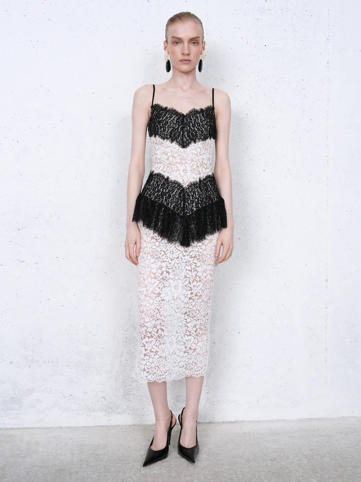 Andrea midi, dress in white and black lace