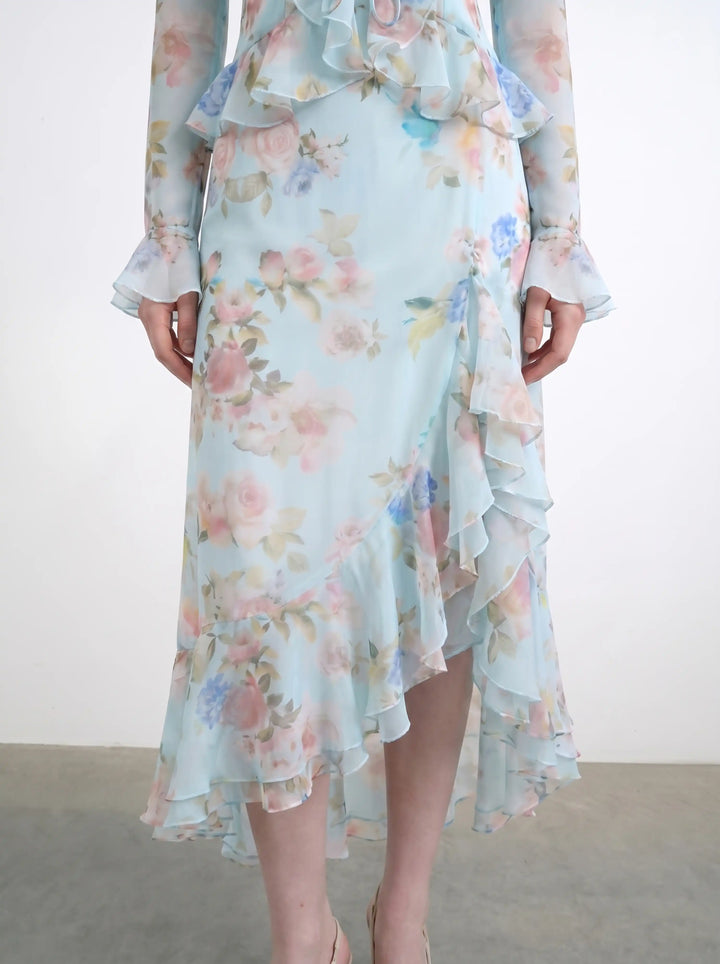 Carmen, midi skirt in blue chiffon with a floral print