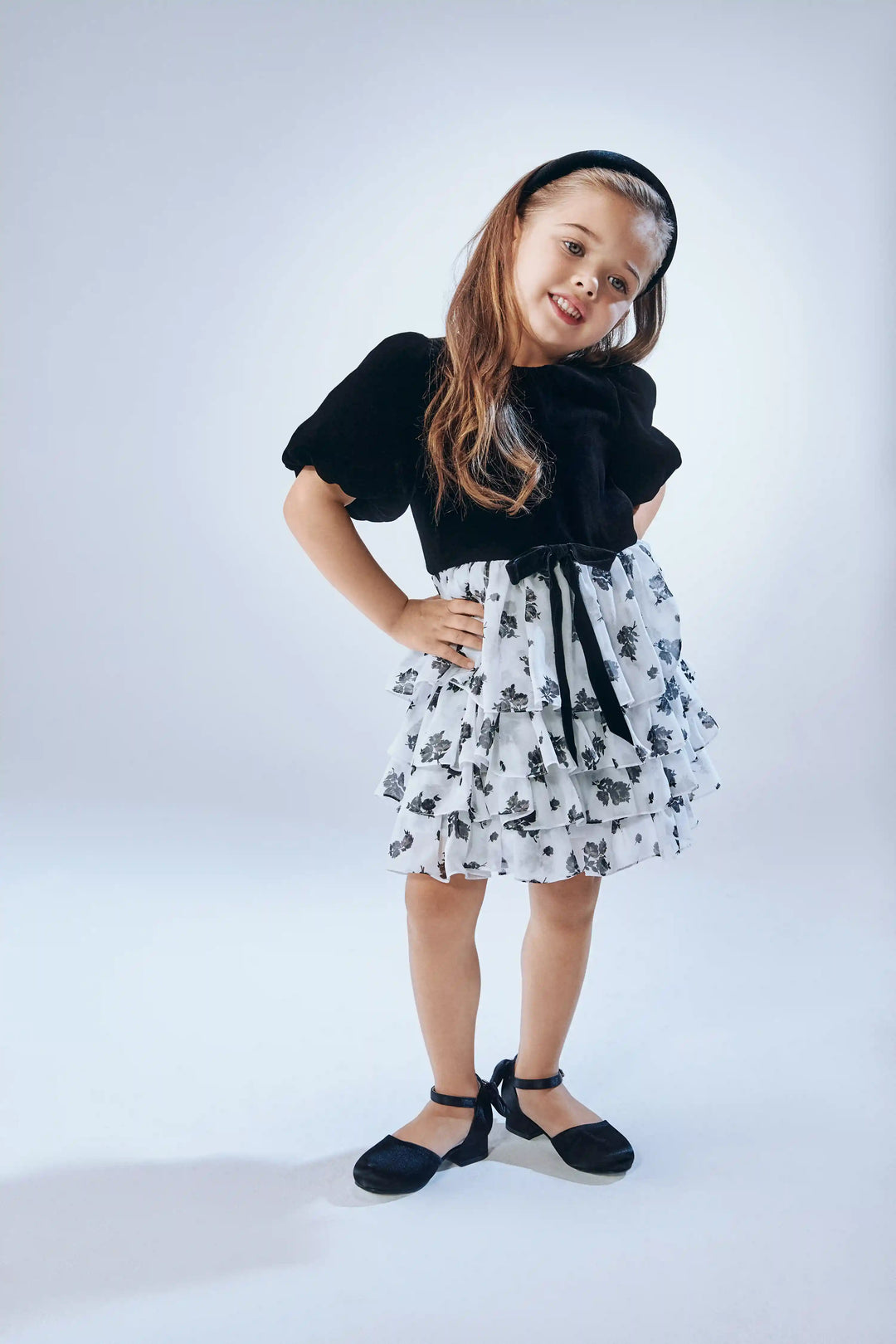 Noemi, children's headband made of black velvet