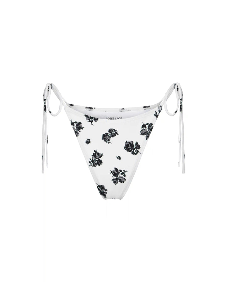 Gill, set of two-piece swimsuit and pareo made of biflex in ivory with floral print
