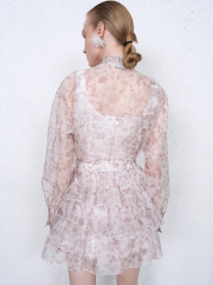 Harper, shirt in milky organza with a floral print