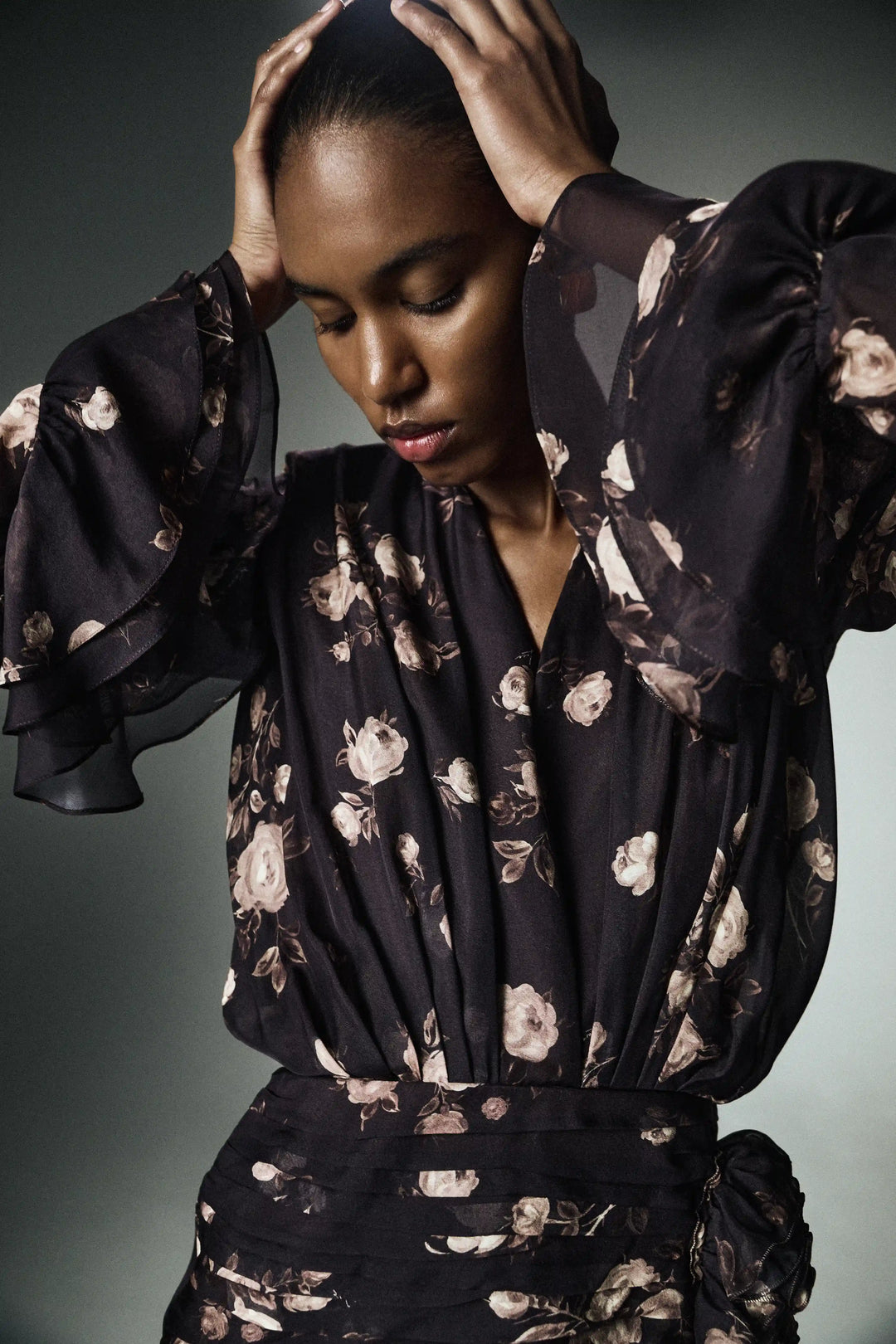 Mira, mini dress made of chocolate chiffon with floral print