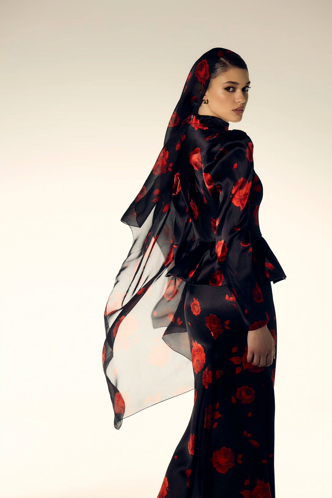 Letici, black chiffon scarf with a floral print
