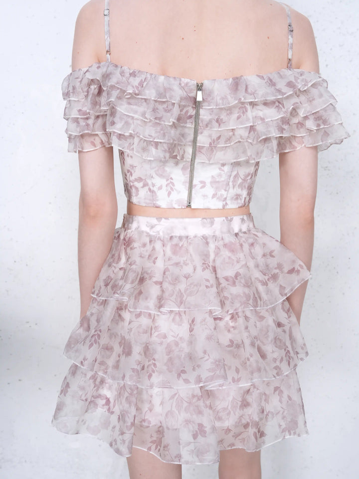 Betty mini, mini skirt in milky organza with a floral print