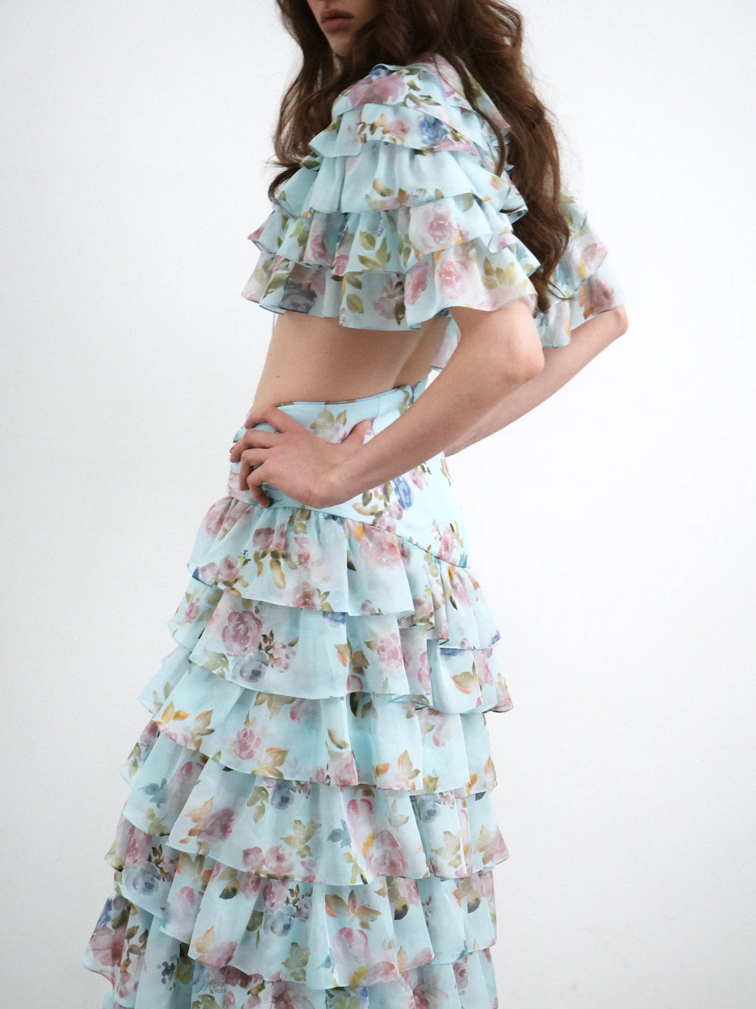 Lissa maxi, blue chiffon maxi skirt with a floral print