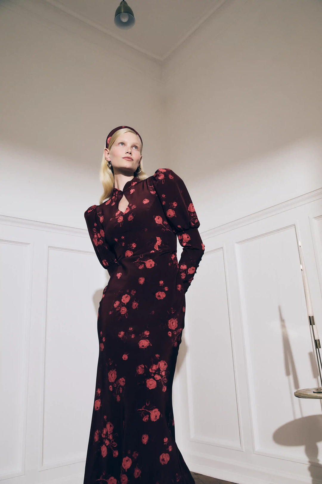 Giannetta Midi, midi dress made of burgundy crepe de chine with a floral print