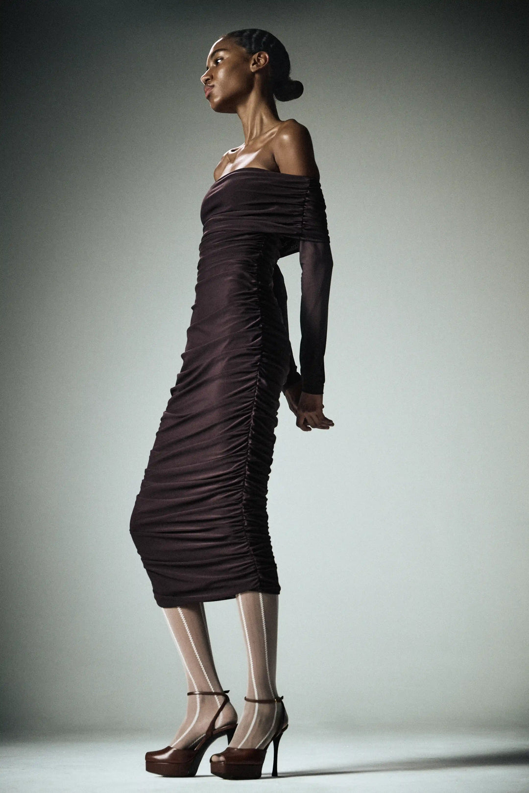 Iry midi, draped midi dress with long sleeves made of chocolate mesh
