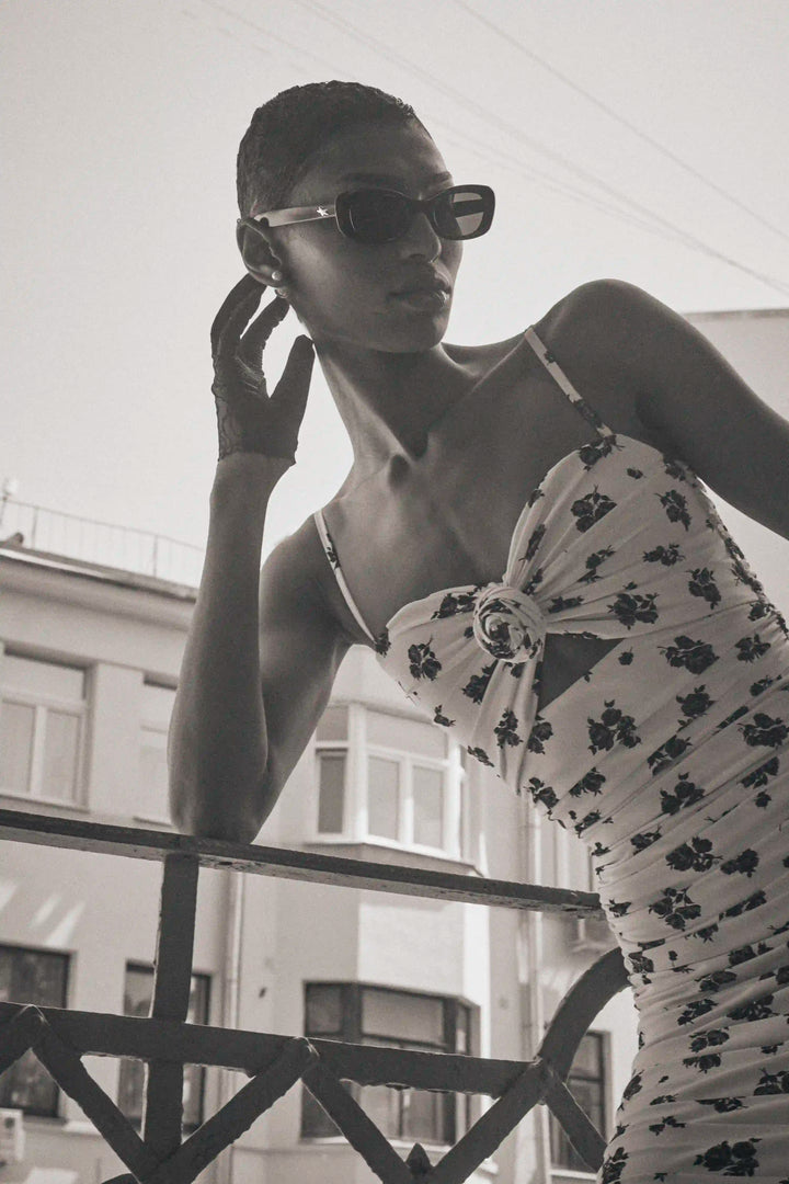 Nicole midi, midi dress made of ivory biflex with floral print and a rose