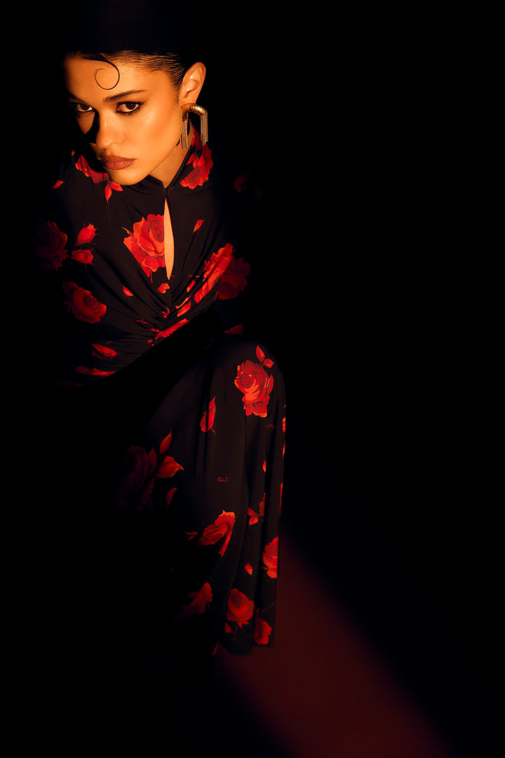 Madiya maxi, maxi dress in black biflex with a floral print