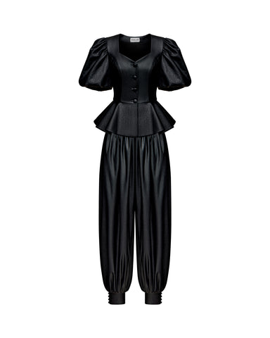 Judy-Evie, trousers and top made of black eco-leather